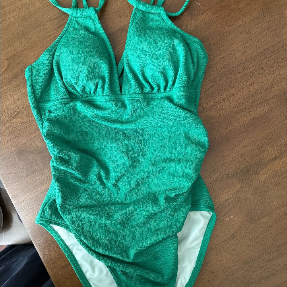 Cupshe Emerald Green Textured One-Piece Swimsuit